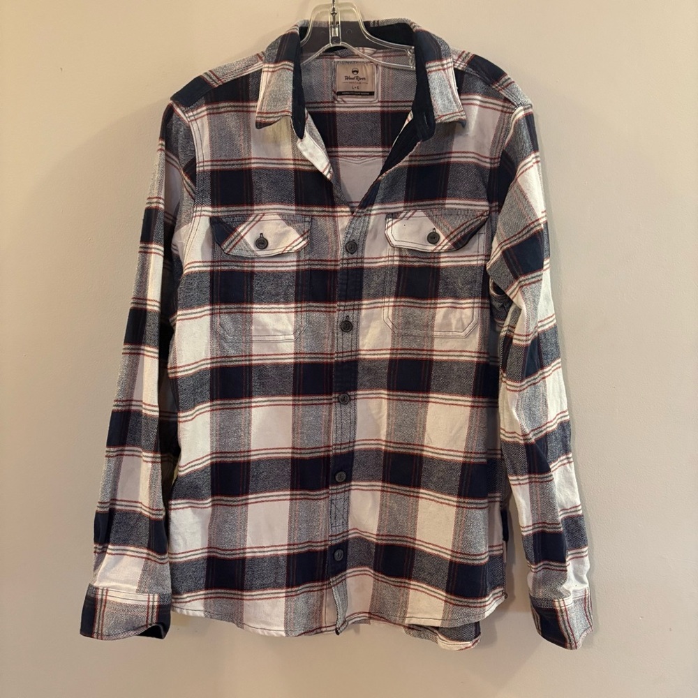 WindRiver, Plaid Button up Shirt in Navy, White & Red, Men’s Sz Large.